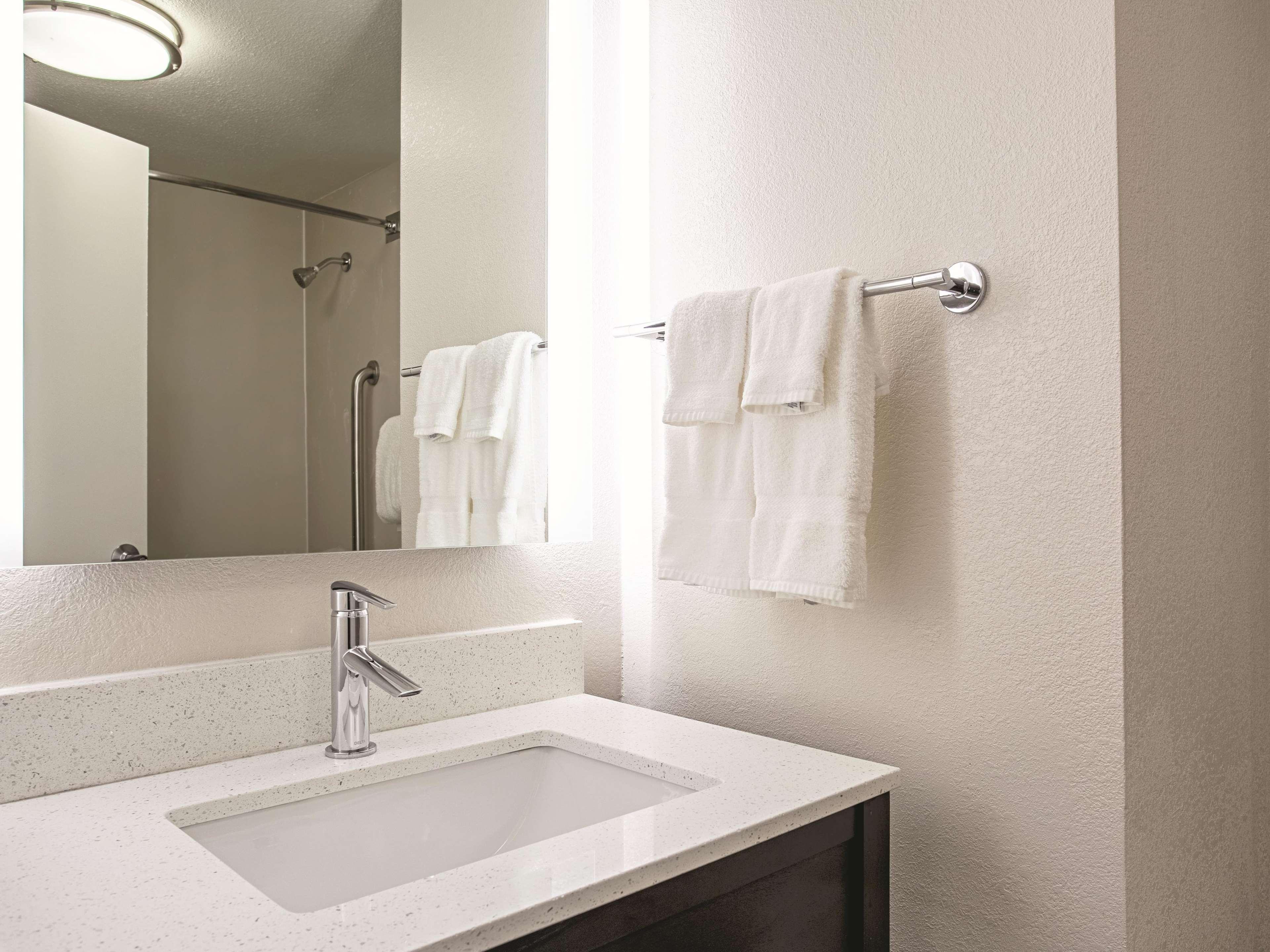 La Quinta By Wyndham Baltimore N / White Marsh Rosedale Εξωτερικό φωτογραφία